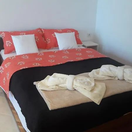 Elena Apartamento
